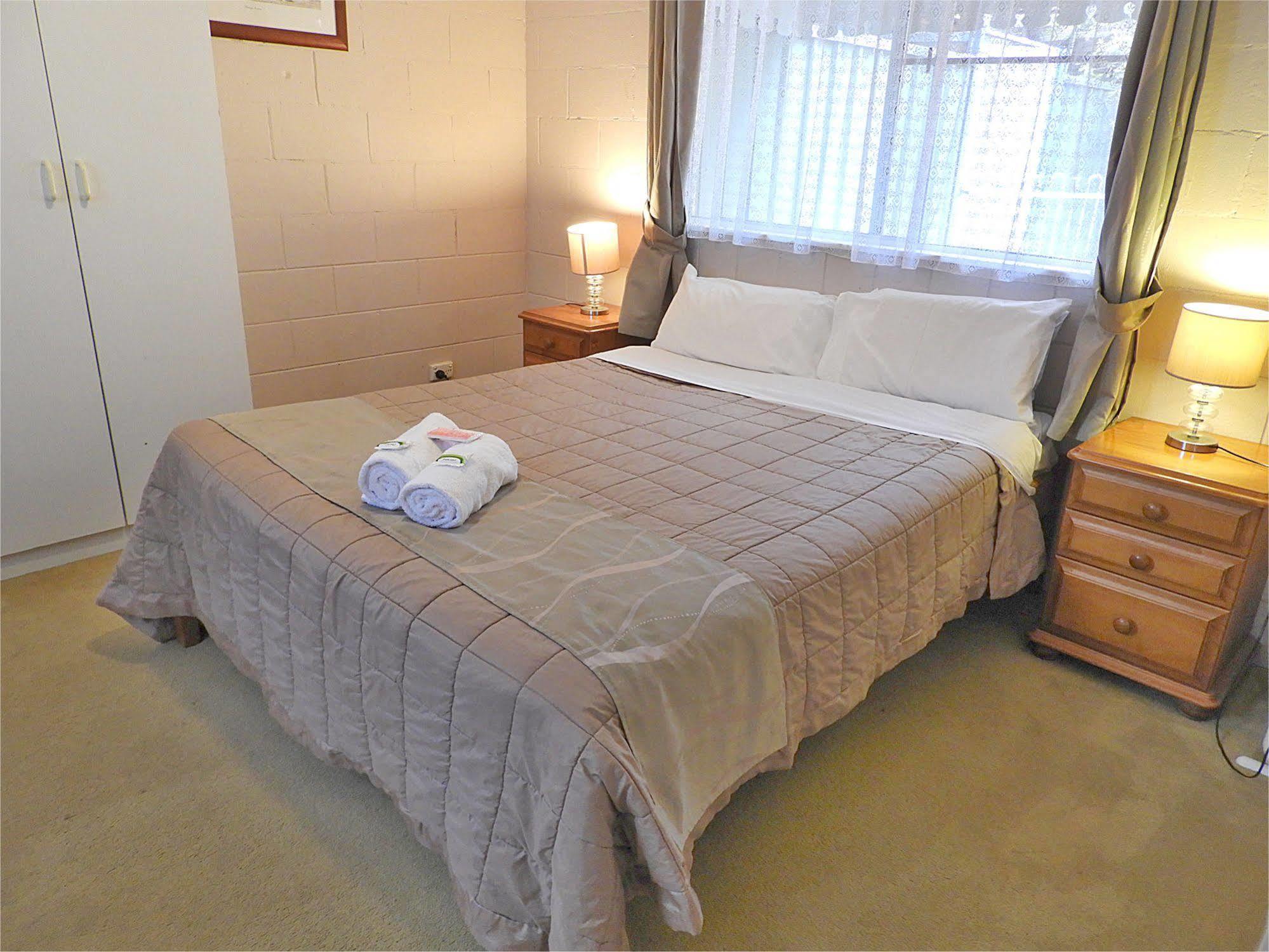 Beerwah Glasshouse Motel Eksteriør billede